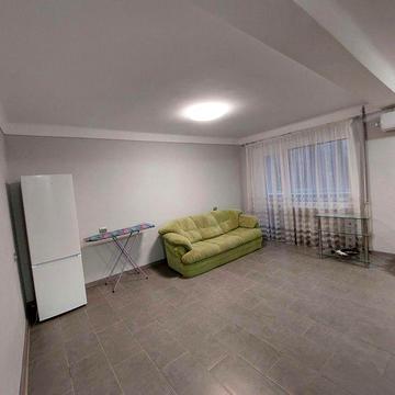 Оренда однокімнатної вул.Європейська, Космос