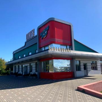 гвардійська, 1