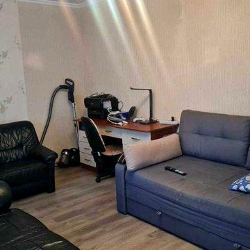 Продам 2-ка Озерне