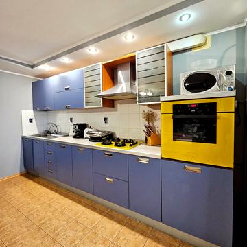 Благовісна вул., 222