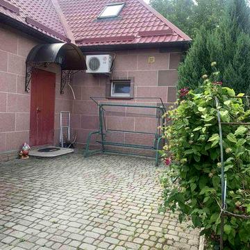 Просторный дом с ремонтом и баней, Лысая Гора, 220 м²