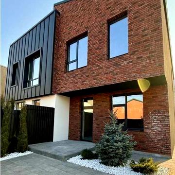 Будинок 54 м² з власним двором | 2 сотки біля Малиновського ринку