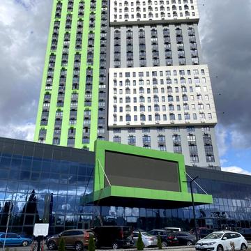 Миколи Бажана просп., 17