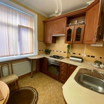 Лесі Українки вул., 222
