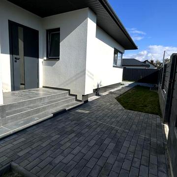 Продаж 3к Дім Садова вулиця