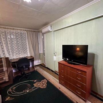 Велика Васильківська 124а, квартира в центрі міста!