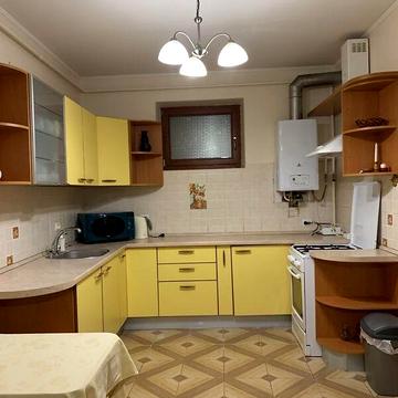 Продаж 3к Дім Гарайди Івана вулиця