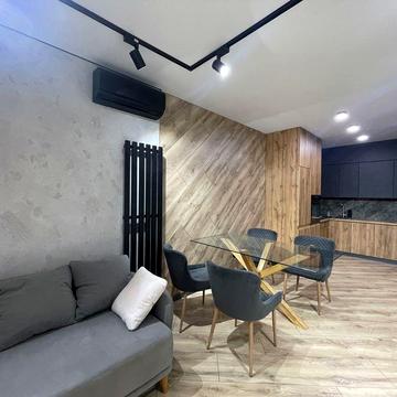 Сучасна 1,5 к кв з дизайнерським ремонтом, вільна!!!