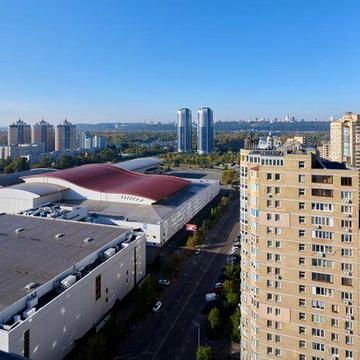 Продаж унікальної видової 4кім квартири у елітному будинку,Лівобережна ЖК Микільський град