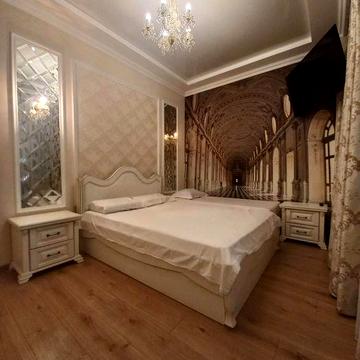 Сдам до лета двухкомнатную VIP квартиру в Центре