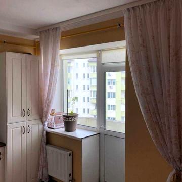 Європейська вул., 10