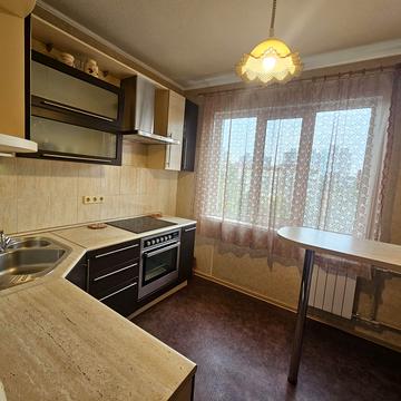 Європейського Союзу просп. (Правди), 6-А