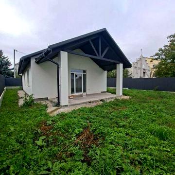 Продаж сучасного, нового будинку