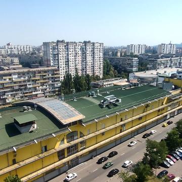 Оболонський просп., 11