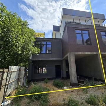 Таунхаус в Київському районі біля Альтаіру