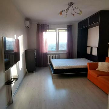 Григорія Ващенка вул., 3