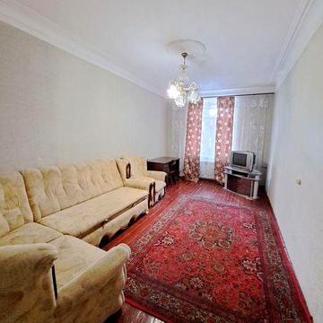 Продается 2ком.кв (Сталинка) пр.Центральный