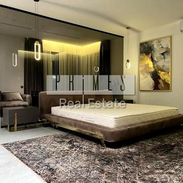 Приозерна, 43