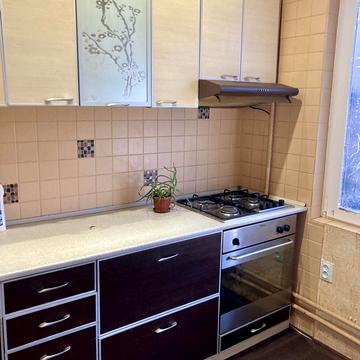 Астрономічна вул., 35б
