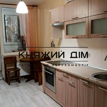 Драгоманова вул., 2-Б