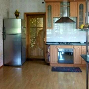 Продаж 6к Дім Каштанова вулиця