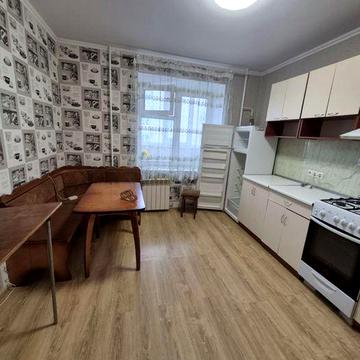 Оренда 1к на Озерній
