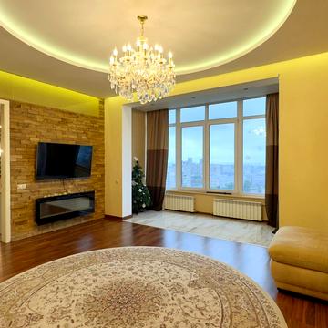 Євгена Коновальця вул. (Щорса), 44-А