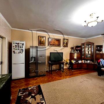 Продаж 5к Дім Молодіжна вулиця