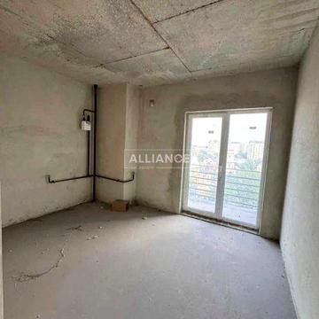 продаж 2к квартири в зданному будинку в центральній частині міста