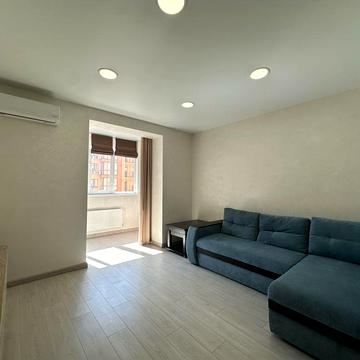 Продам 2-х ком квартиру у ЖК Щасливий (Счастливый),68 м2,окремі кімнат