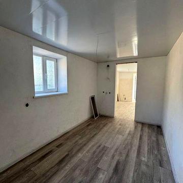 Продаю  1 комнатный жил коп, ( 6-Слободака ) Центр