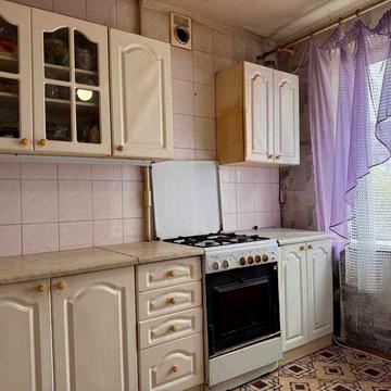 Купите квартиру на Калининском ( Клочко-6), ул.Холодильная, 61