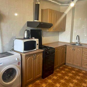 Сдам 1 комнатную квартиру на Жолио-Кюри 52