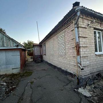 Продам будинок у місті Лозова!
