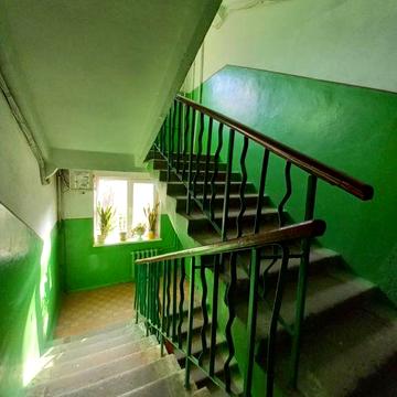 Продаж 2кімн.квартира з ремонтом, вул. Угорська