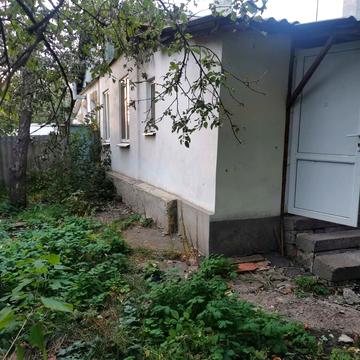 Сергія Тимошенка вул., 28