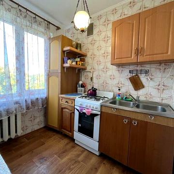 Продаж 2к Квартира Льотна (Червоногвардійська) вулиця