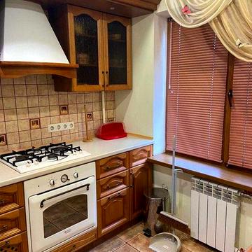 Продам 2х комнатную квартиру район "6 гимназии"