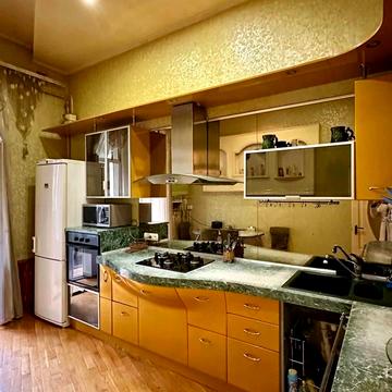 Базарна вул., 29