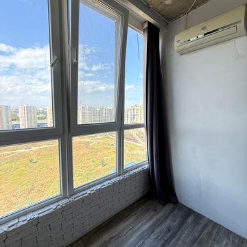 Небесної Сотні просп. (Маршала Жукова), 101