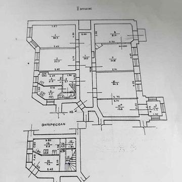 Продам гарну велику квартиру в центрі міста на вул. Дворянський