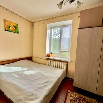 Продам 2к квартиру рядом парк Зелёный Гай