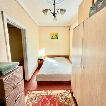 Продам 2к квартиру рядом парк Зелёный Гай