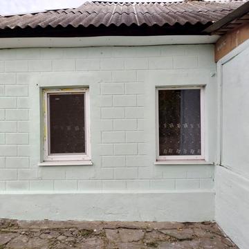 Центральна, 5