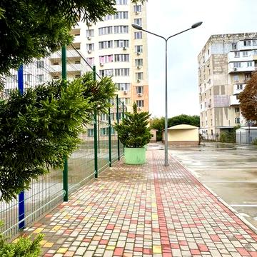 1 комнатная 46м2 с Гардеробной  на Королева ЖК Вернисаж