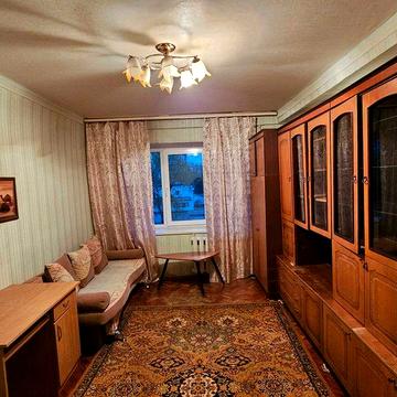 Здам 1 кв. Березняки, Русанівка озеро Тельбін, М Лівобережна 10 хв
