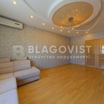 У передмісті Києв, Нові Петрівці