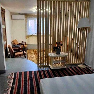 Оренда частини будинку на Заріччі
