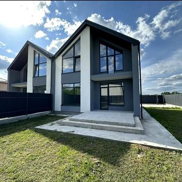 Гетьманська вул.