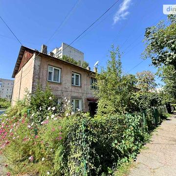 Продаж 2к Квартира Олександра Довженка (Ленінградська) вулиця